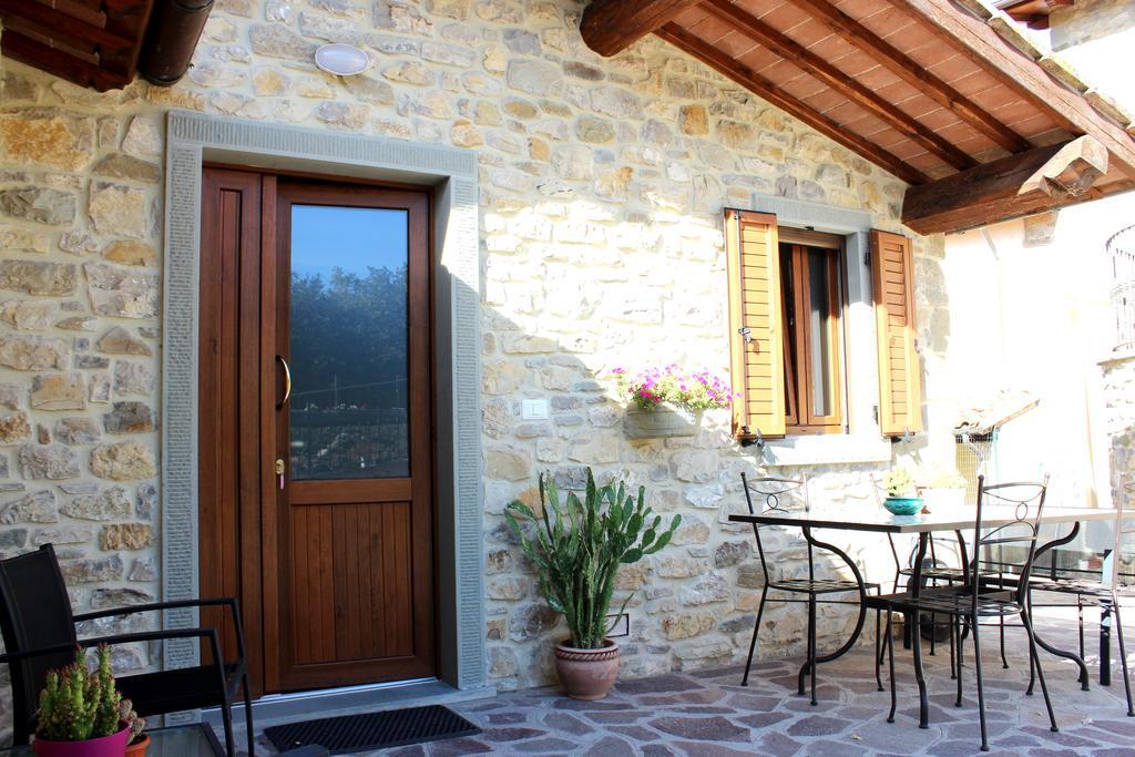 Agriturismo Mandrioli Pratovecchio Exterior photo